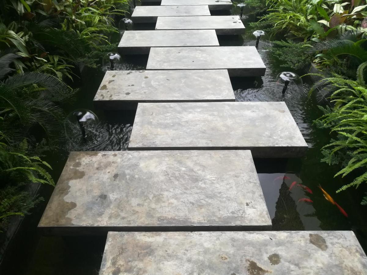 M5 Hotel Chiang Mai Exterior photo